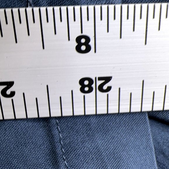 Lululemon Commission Short Slim Chino 9" True Navy Mens 38 Water Repellent EUC - Picture 14 of 14